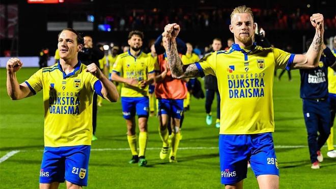 为年轻球员 为年轻球员