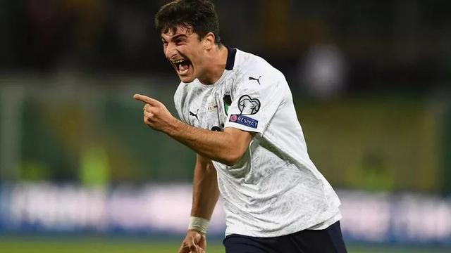 冠赛场上是 冠赛场上是