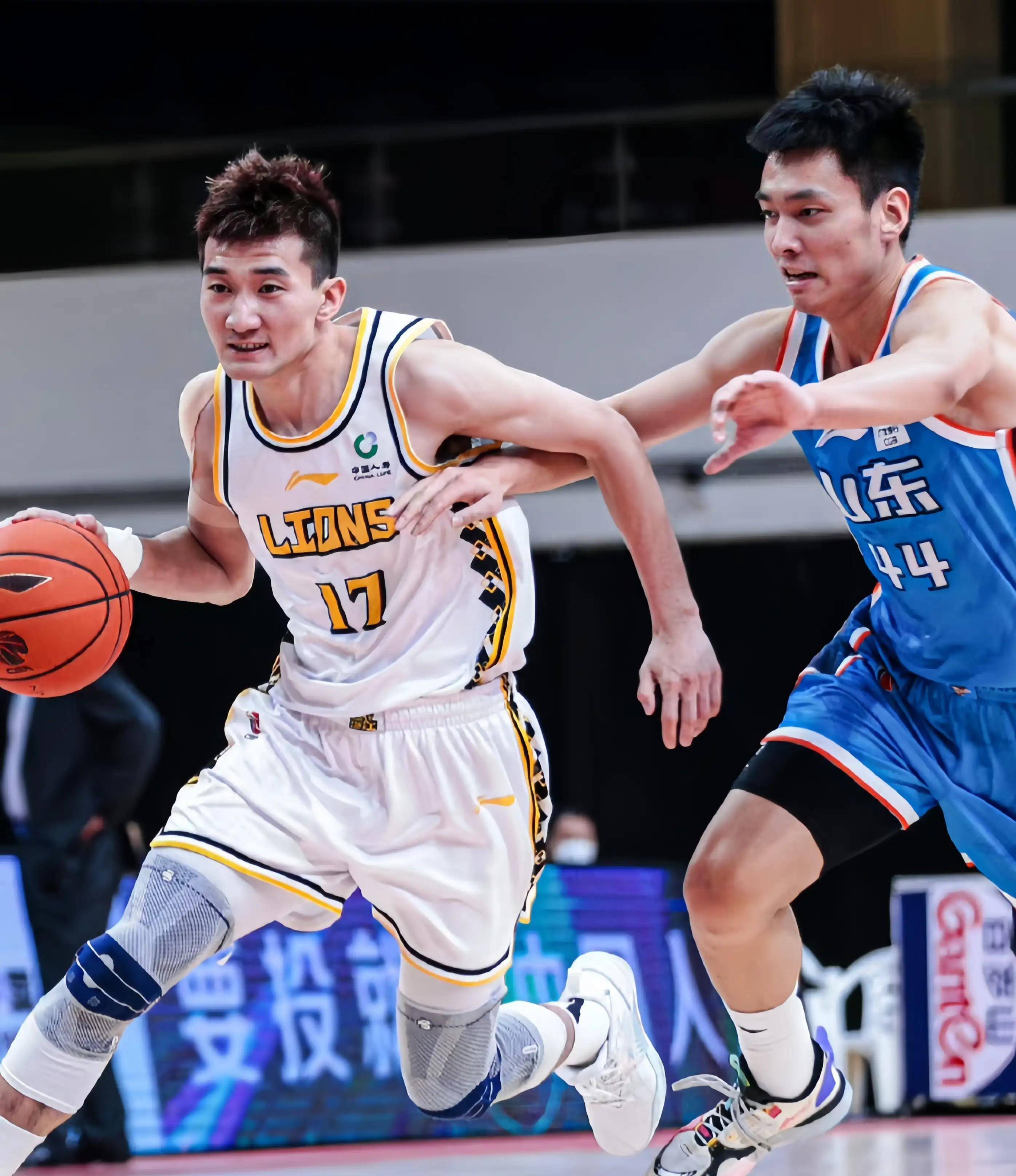 这一决定不 这一决定不